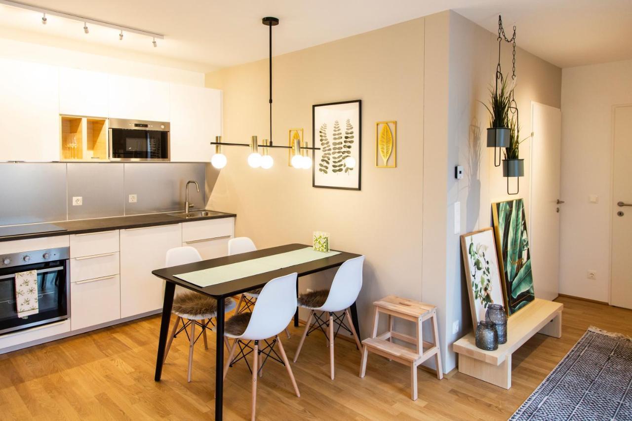 Green & Cozy Apartment - 15 Min To City Center Bécs Kültér fotó