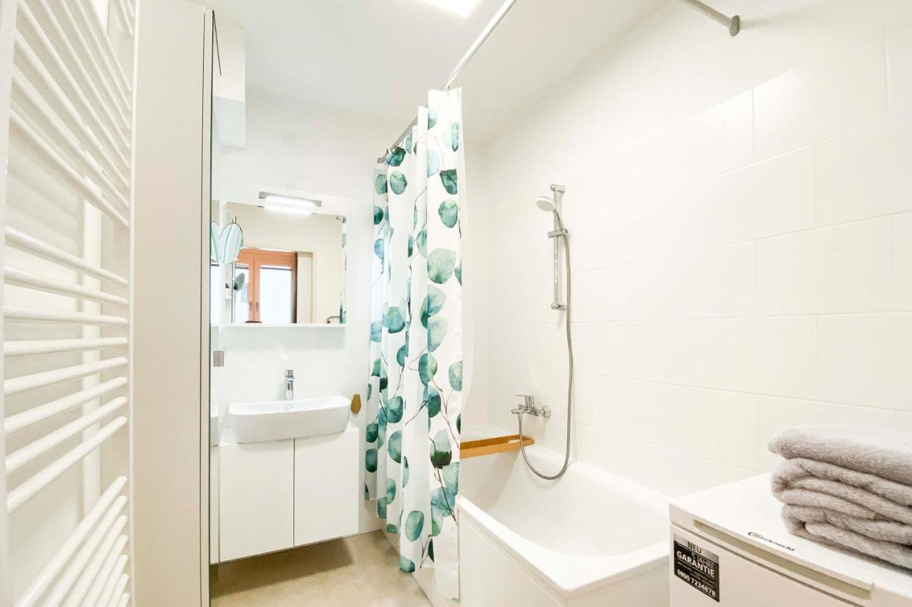 Green & Cozy Apartment - 15 Min To City Center Bécs Kültér fotó