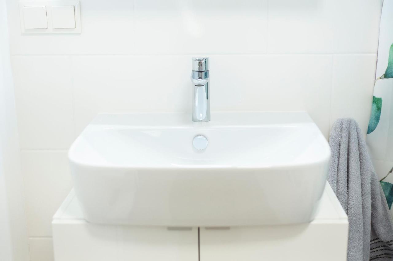 Green & Cozy Apartment - 15 Min To City Center Bécs Kültér fotó