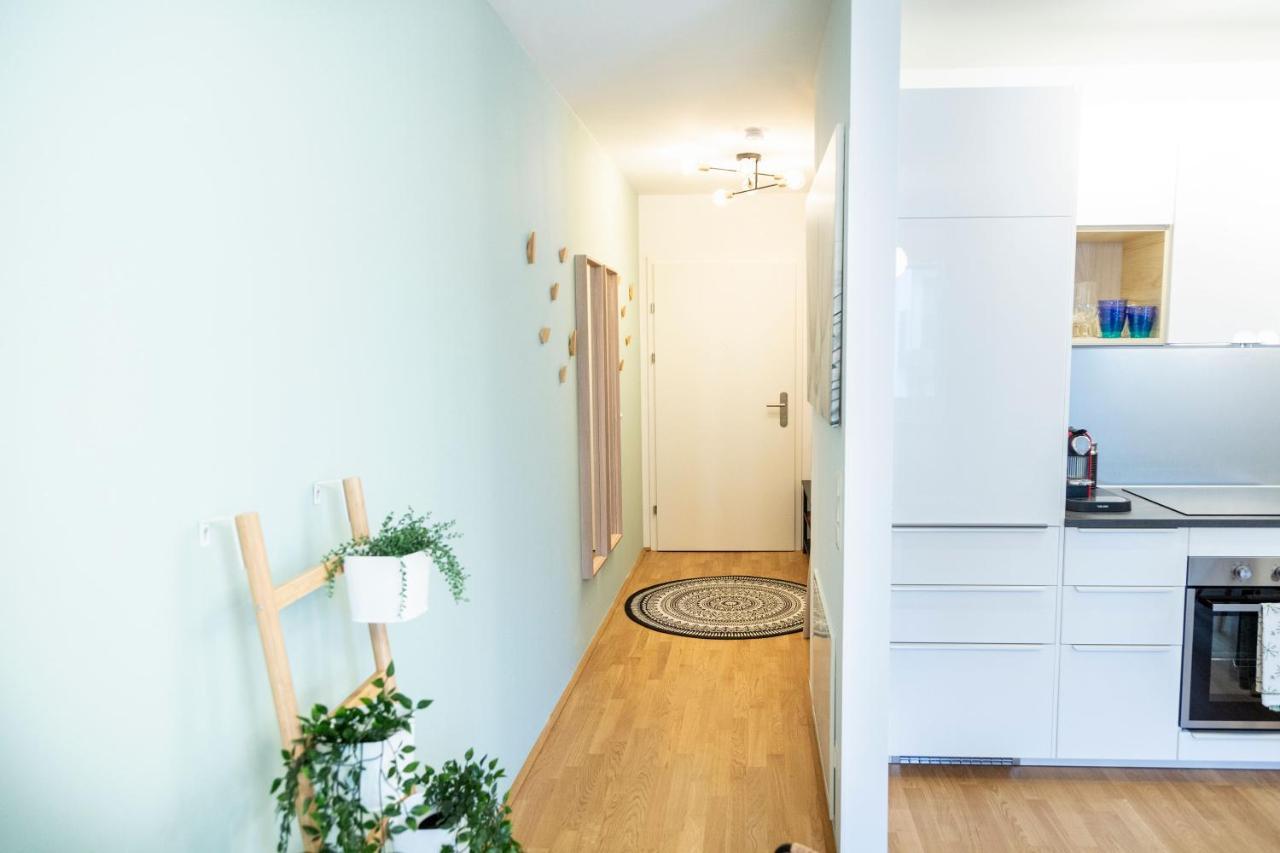 Green & Cozy Apartment - 15 Min To City Center Bécs Kültér fotó